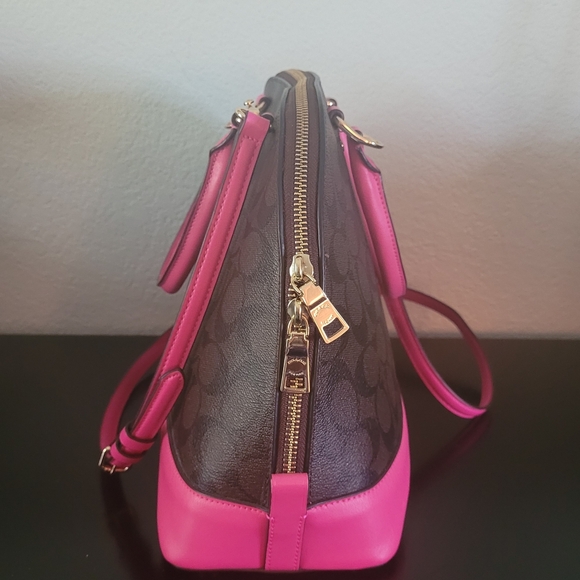 Coach SIERRA SATCHEL IN SIGNATURE - Picture 3 of 14